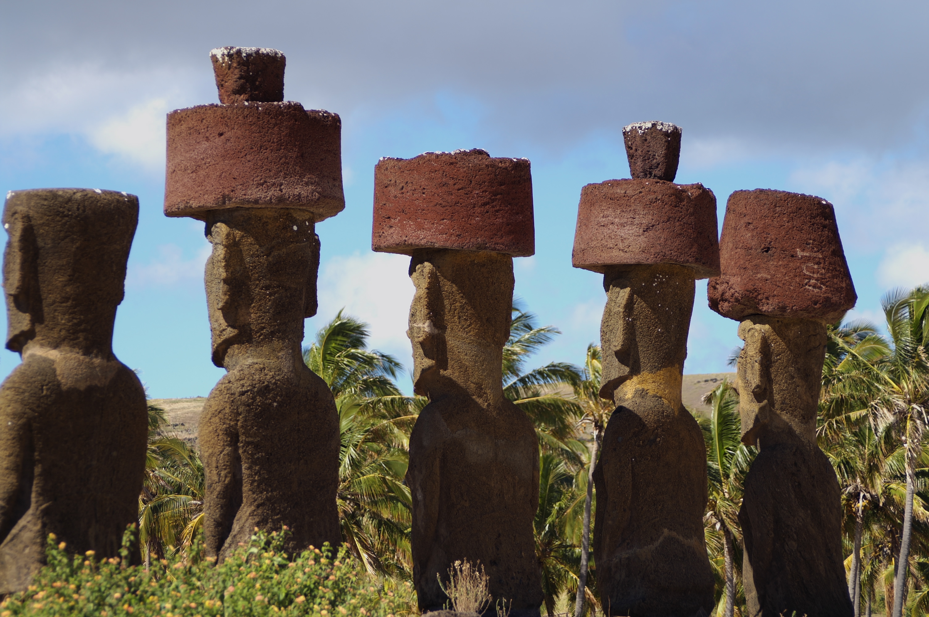 Moais in Easter Island, photo by Pixxtaker, Flickr, CC BY-NC-ND 2.0