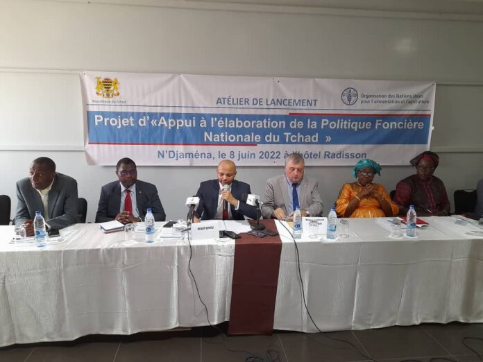 A project to support the development of land policy in Chad is launched