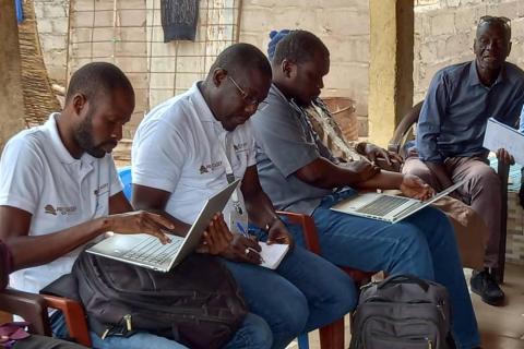 Opération pilote dans la grappe Casamance naturelle : activité de restitution des données d’enquête à Sare Coly Salle et remise d’outils fonciers à six communes de Vélingara 