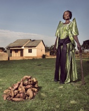 Latifa, family farm owner in Uganda, photo by the World Bank, CC BY-NC-ND 2.0 license